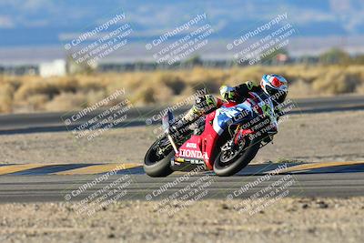 media/Dec-07-2024-CVMA (Sat) [[21c5f1ef85]]/Race 11-Amateur Supersport Open/